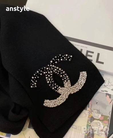 Луксозен шал в бяло и черно, снимка 4 - Шалове - 51664516