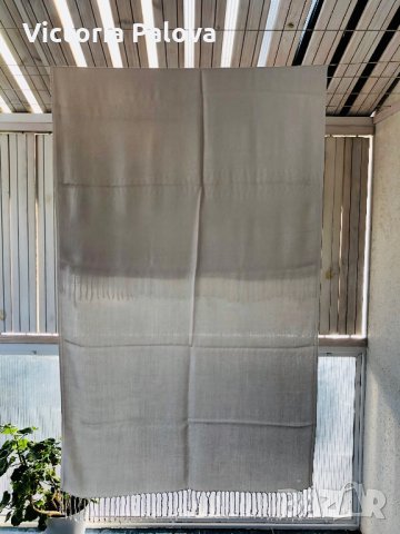 Голям шал 175/75см,цвят мляко с кафе, снимка 3 - Шалове - 29432252