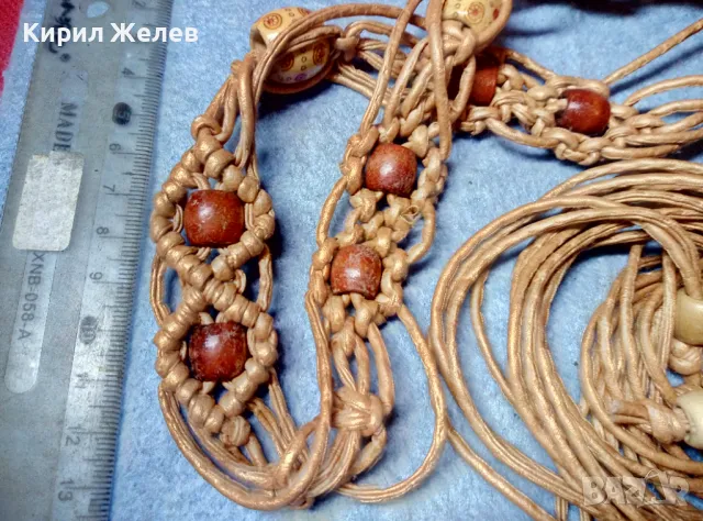 ВИНТИДЖ АРТ МОДЕЛ РЪЧНО ПЛЕТЕН КОЖЕН ДАМСКИ КОЛАН с ЕЛЕМЕНТИ от ДЪРВО 47557, снимка 2 - Колани - 47969201