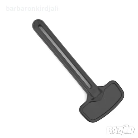 Ключ за изпразване на туби с боя