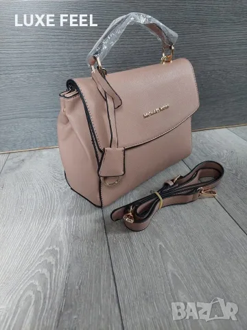 Michael Kors ✨Дамски Чанти , снимка 4 - Чанти - 56239699