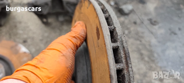 Предни дискове Opel Zafira B 1.7CDTI - 110к.с.A17DT, снимка 2 - Части - 54095951