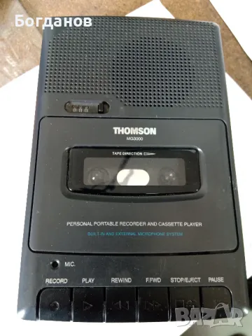 THOMSON MG3000 МАЛКО КОМПАКТНО КАСЕТОФОНЧЕ ЗА РЕМОНТ ИЛИ ЧАСТИ, снимка 8 - Радиокасетофони, транзистори - 47534945