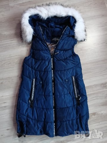 шушляков елек/S, снимка 2 - Якета - 44529660