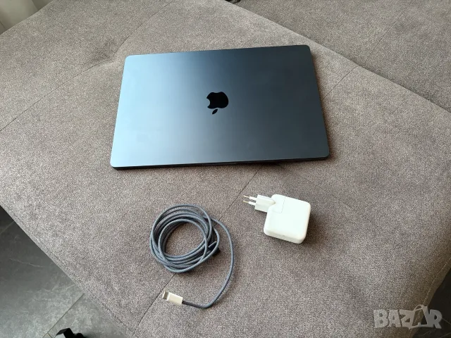 Apple Macbook Air 15 M4  24 GB Ram 512 Disk