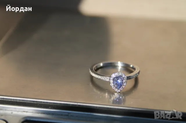 Пръстен ''Swarovski'', снимка 2 - Пръстени - 49169448