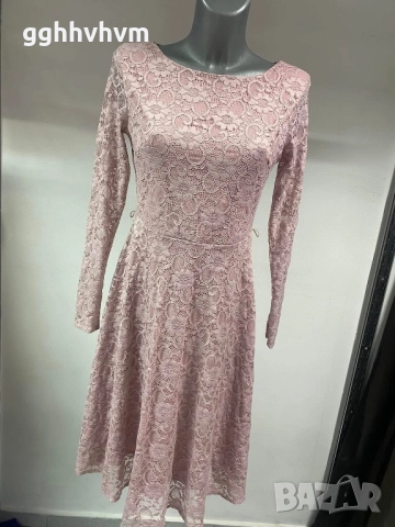 Дантелена рокля