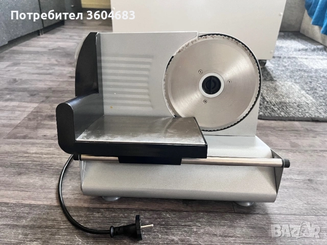 Метална колбасорезачка Tarrington House 150W