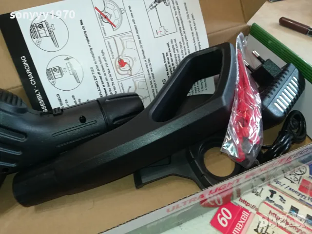 ГРАДИНСКИ ТРИМЕР ЗА ТРЕВА СЪС СВИНСКИ ОПАШКИ 0304250455, снимка 11 - Градинска техника - 49746318