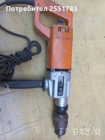 Голяма профисионална  бормашина с удар