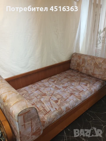 Диван - спалня (масивно дърво), снимка 2 - Дивани и мека мебел - 50821696