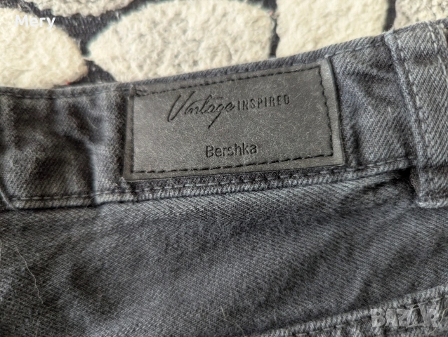 Къси дънкови панталони Bershka – висока талия, снимка 3 - Панталони - 54261670