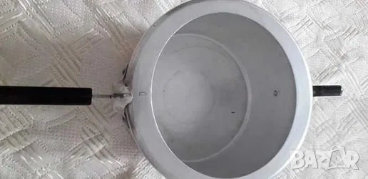 Херметическа тенджера под налягане, страхотно качество, малко ползвана, лесно отваряне и затваряне, снимка 2 - Съдове за готвене - 53293518