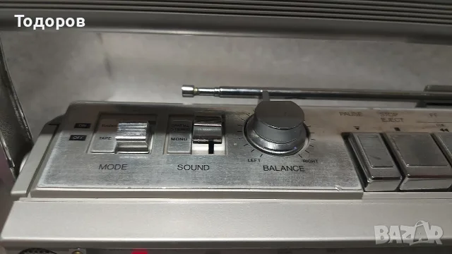 Philips D8423 Stereo Radio Cassette Recorder , снимка 2 - Радиокасетофони, транзистори - 55780342