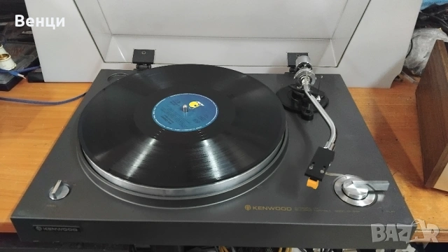 Kenwood Kd-1500 с ремъчно задвижване