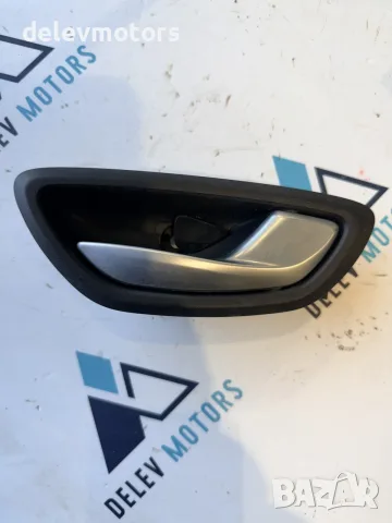 826723233R дясна дръжка от Renault Megane 1.5 DCI