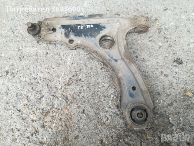 Golf Голф 2 носачи носач ляв десен, снимка 3 - Части - 40289790