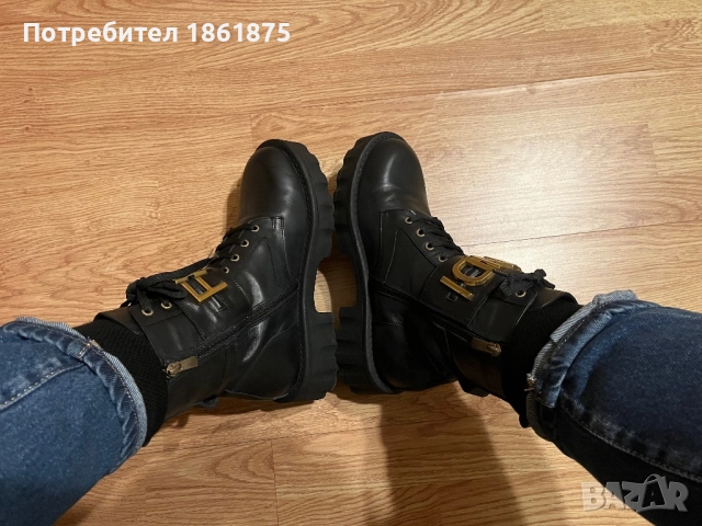 Страхотни дамски боти FENDI, снимка 3 - Дамски боти - 51981696