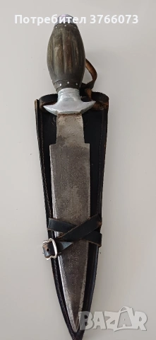 Стара кама с кожена кания 