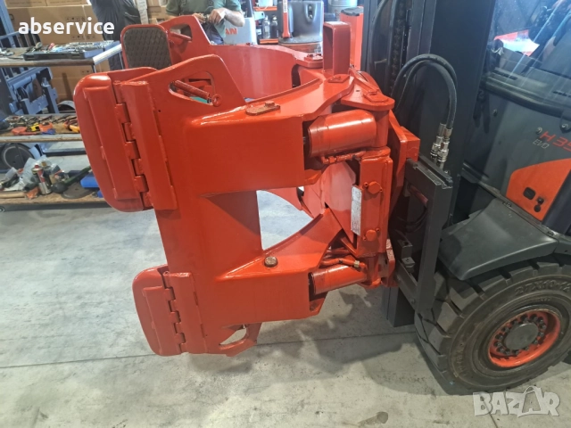 Bolzoni Auramo RA-300NJ – хидравлично захващане за ролки хартия, 3 000 кг, 180° въртене