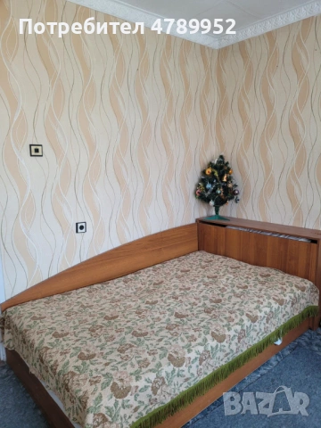 Продава се вторият етаж от къща в гр. Омуртаг на ул. „Панайот Хитов“ 6, с РЗП 250 кв.м. до центъра, снимка 8 - Етаж от къща - 54118481