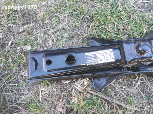 fiat ducato-original jack-внос swiss 0102251707, снимка 7 - Аксесоари и консумативи - 48920298