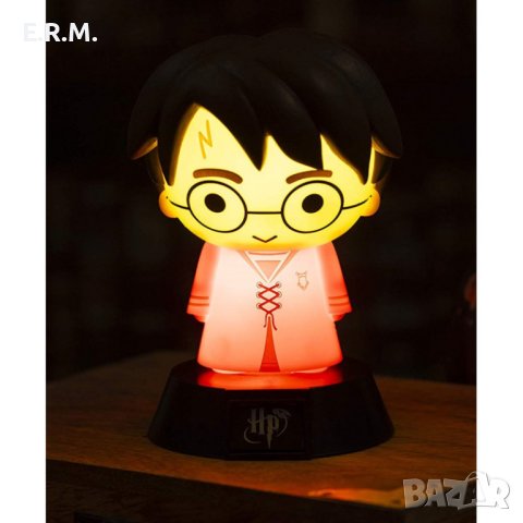Funko Pop колекционерска лампа Paladone Harry Potter Quidditch Light , снимка 3 - Колекции - 40339460