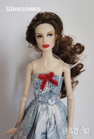 нова модерна кукла, снимка 1