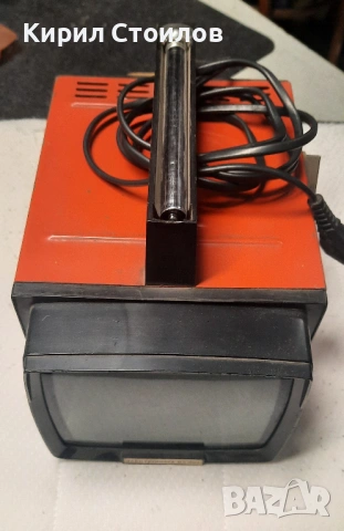 Руски портативен телевизор Електроника ВЛ-100, снимка 2 - Телевизори - 53903568