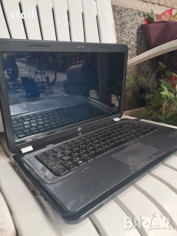Лаптоп Hp 4GB RAM, 320GB хард диск със зарядно