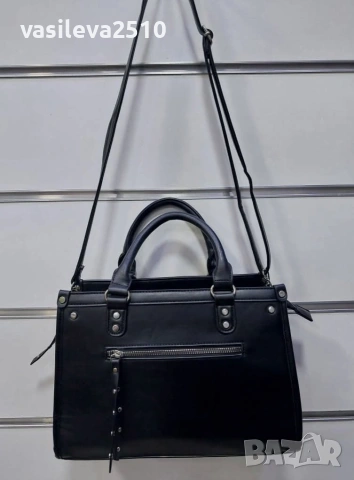 House дамска черна чанта , снимка 2 - Чанти - 53892027