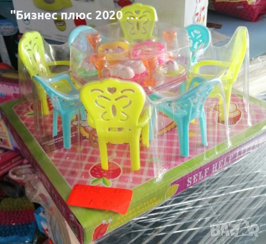 Комплект Голяма маса с 8 стола за кукли , снимка 1 - Образователни игри - 39114389