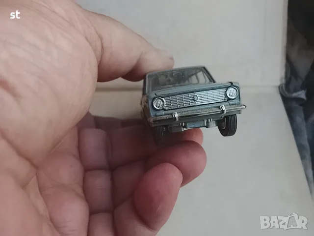 Жигули комби Ссср 1:43, снимка 3 - Коли, камиони, мотори, писти - 56538480