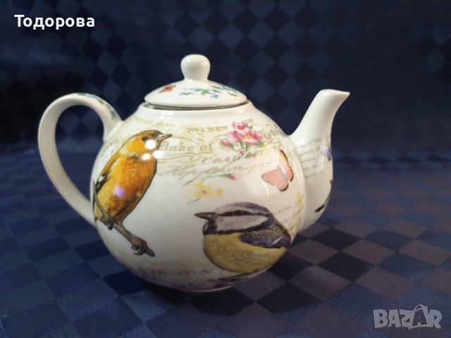 Изящен порцеланов чайник- Bone China, снимка 4 - Сервизи - 42865137