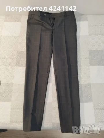 Мъжки официален костюм Paruchev /сиво каре/ размер S, снимка 3 - Костюми - 47300976