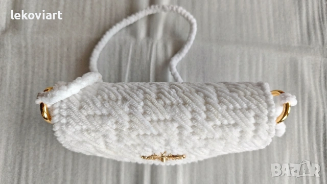 Дамски модерни чанти, снимка 9 - Чанти - 53370811