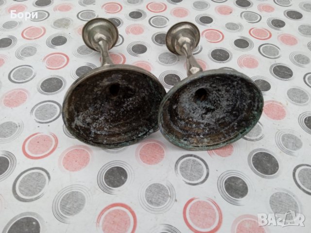 Бронзови свещници 2 броя, снимка 5 - Антикварни и старинни предмети - 38989301