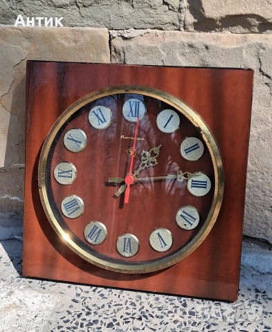 Стар Стенен Часовник Янтар СССР, снимка 3 - Антикварни и старинни предмети - 53970471