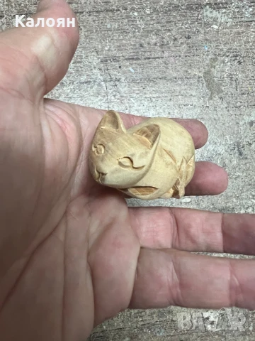 Дървена котка - ръчна изработка 