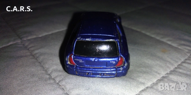 Clio V6 Renault Sport MAISTO Мащаб 1:64, снимка 3 - Колекции - 52508501