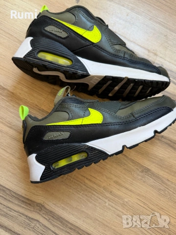 Оригинални юношески маратонки NIKE Air Max 90 Toggle! 34,5 н, снимка 5 - Детски маратонки - 52179924