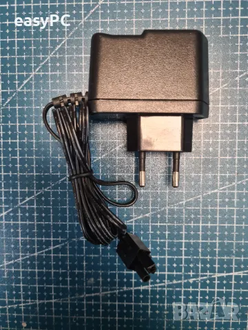 Оригинален захранващ адаптер Carrera RC Power Charger EU Plug 8.4V - 500 mA STAD-CAMAY-002C-500A, снимка 3 - Джойстици и геймпадове - 48441618