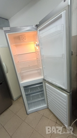 Хладилник с фризер АEG А++, снимка 6 - Хладилници - 52800490