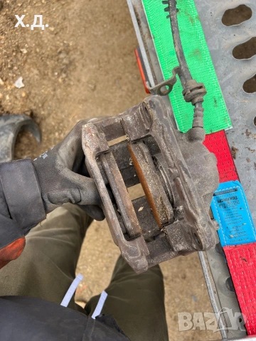 Преден десен спирачен апарат Рено Меган/Сценик 1.9dci 120кс 2005г, снимка 4 - Части - 54059985