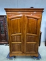 Двукрилен гардероб от дъбов масив, снимка 3