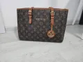 Разнообразие от маркови чанти Gucci,Louis Vuitton,Guess и Fendi , снимка 2