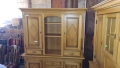 Уникален масивен дъбов бюфет – Елегантност и стил за Вашия дом!, снимка 3