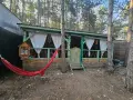 Стационарна каравана с просторна веранда - Къмпинг Созопол Еко (плаж Градина), снимка 1