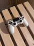 Оригинален Sony DualShock 4 V1 бял контролер за PlayStation 4 – CUH-ZCT1E, снимка 1