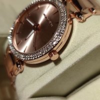 Дамски луксозен часовник Michael Kors , снимка 3 - Дамски - 37047628